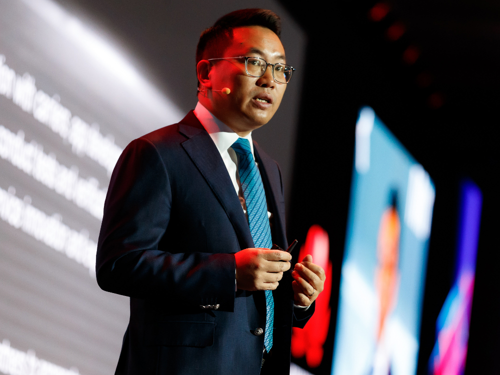 Президент Huawei в регионе Евразия Дэниел Чжоу на конференции «Цифровое сообщество 2021»