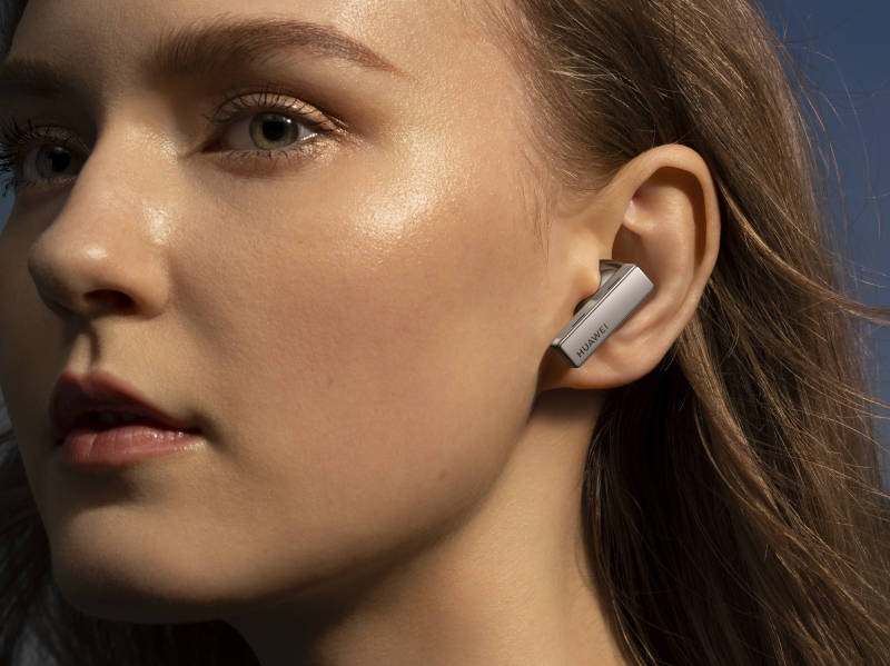 Беспроводные наушники HUAWEI FreeBuds Pro в цвете «мерцающий серебристый» Беспроводные наушники HUAWEI FreeBuds Pro в цвете «мерцающий серебристый»
