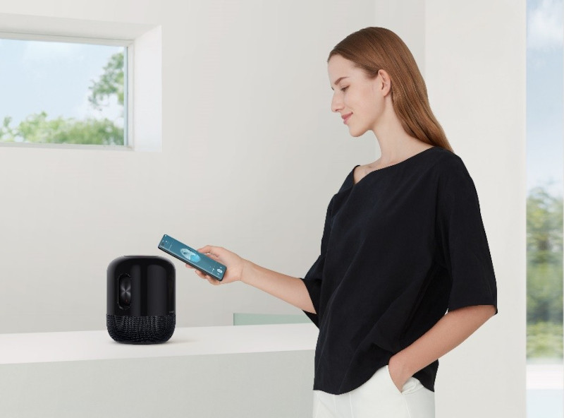 HUAWEI и Devialet представляют первую полноразмерную Hi-Fi колонку HUAWEI Sound
